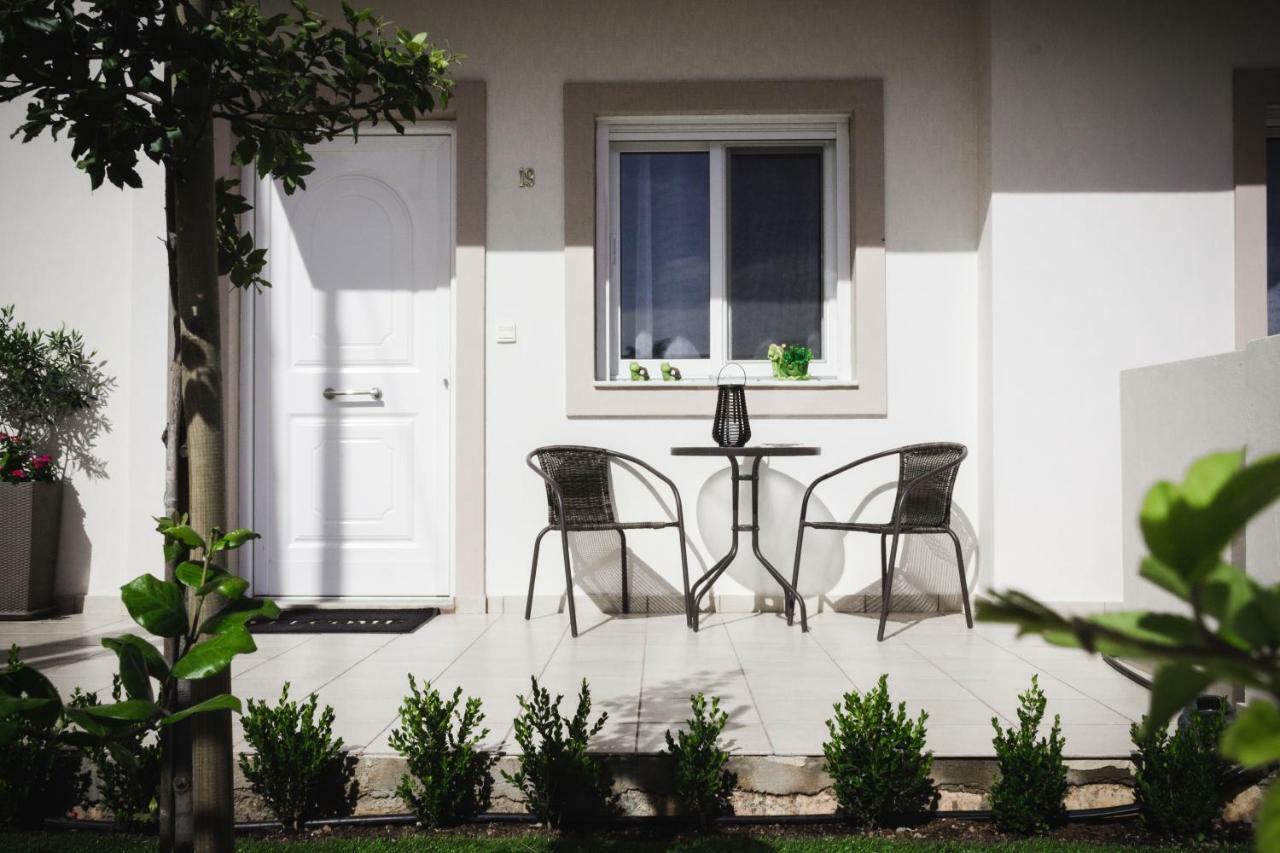 Milo Luxury House -Free Airport Pick Up-10Min Drive Villa Markópoulon Eksteriør bilde